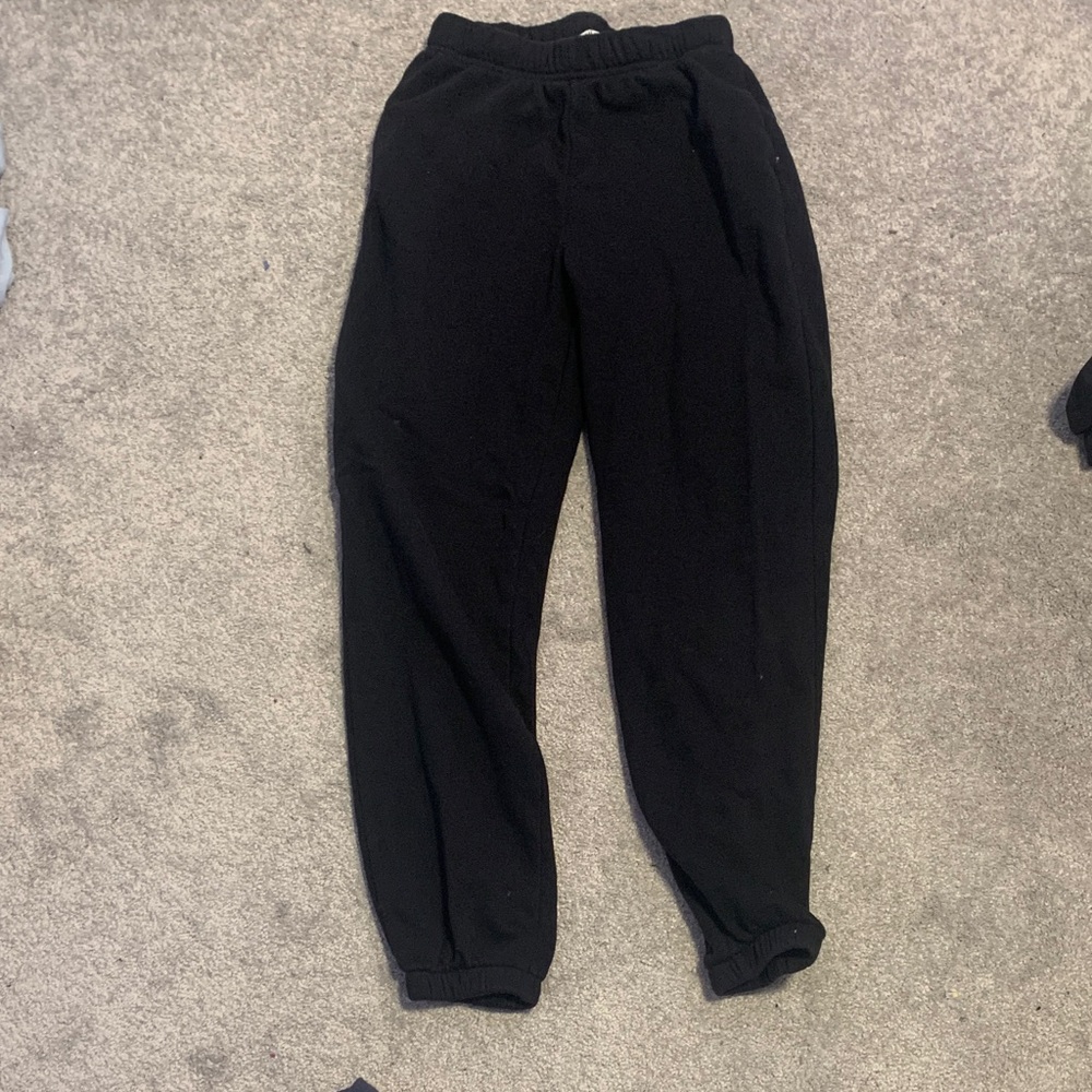 H&M Men's Classic Black Joggers